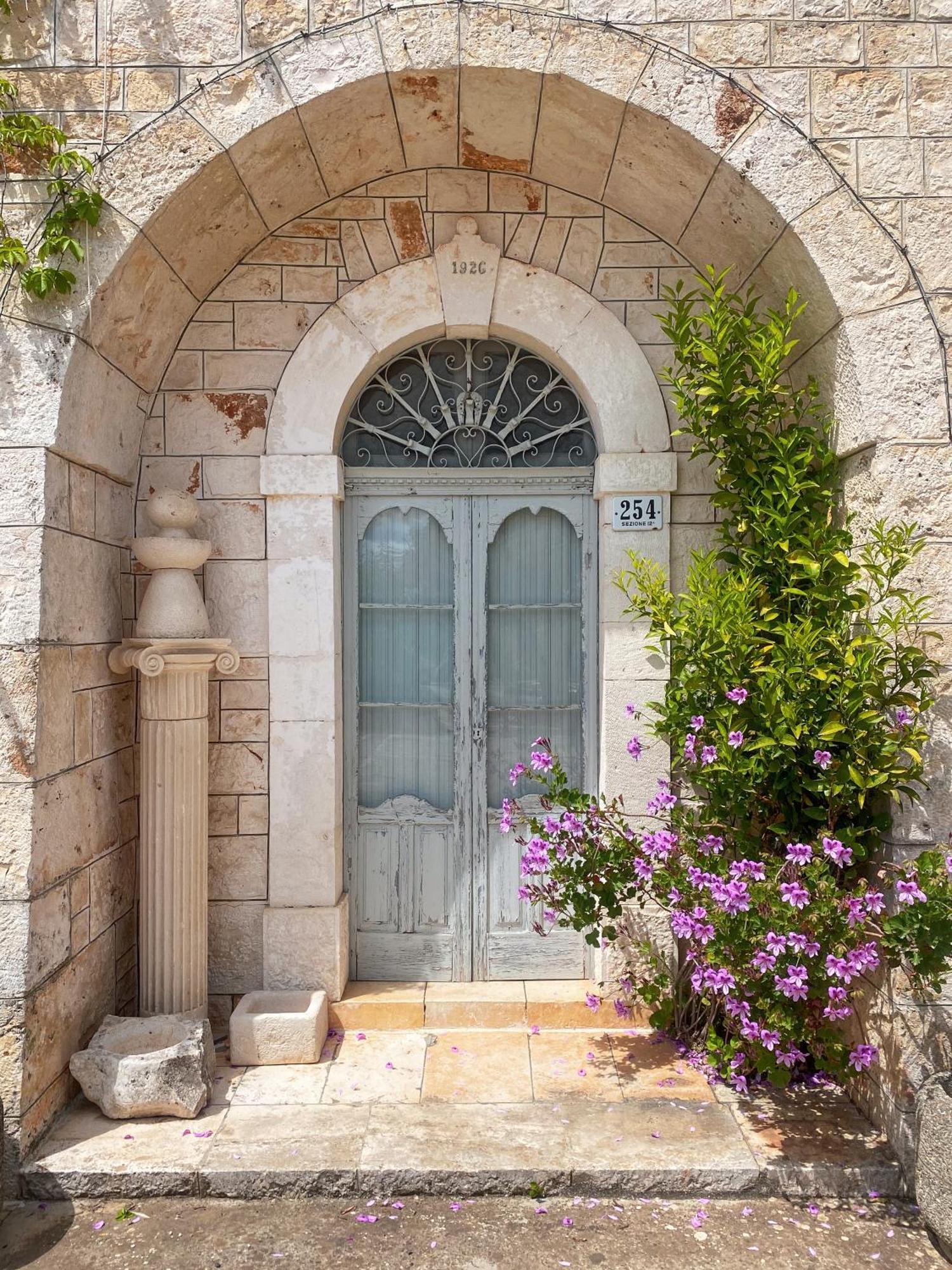 Trullo Pinto Apartment Locorotondo Exterior photo