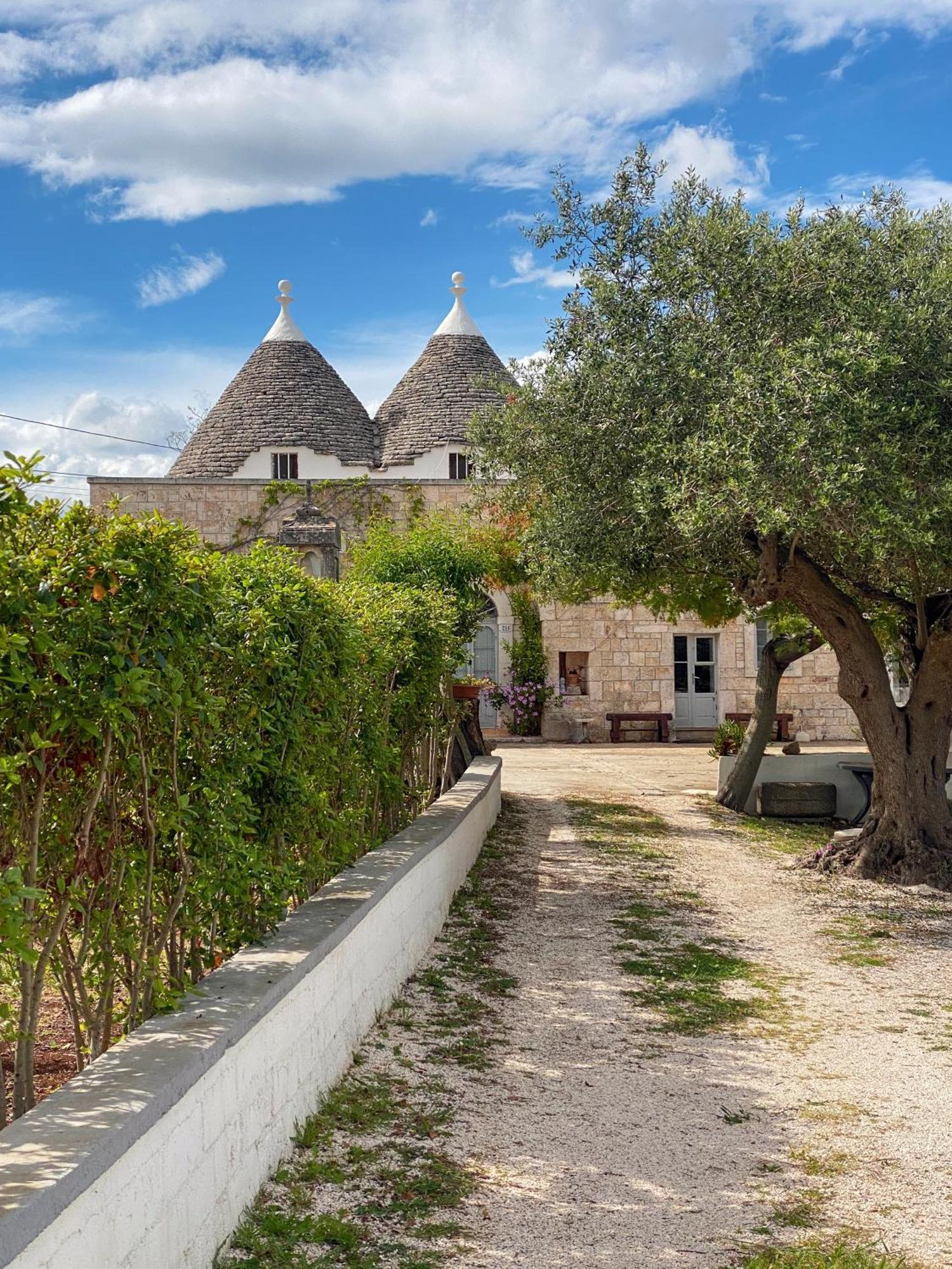 Trullo Pinto Apartment Locorotondo Exterior photo