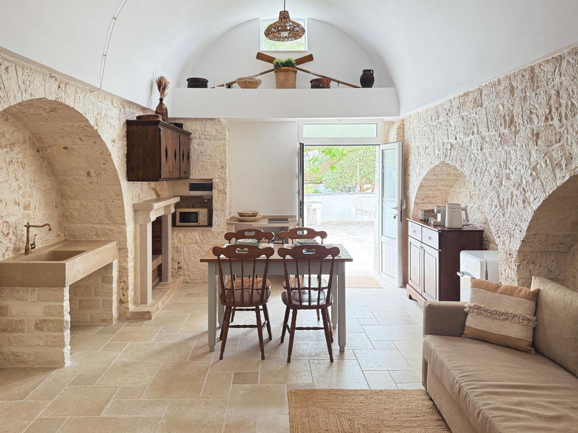 Trullo Pinto Apartment Locorotondo Exterior photo